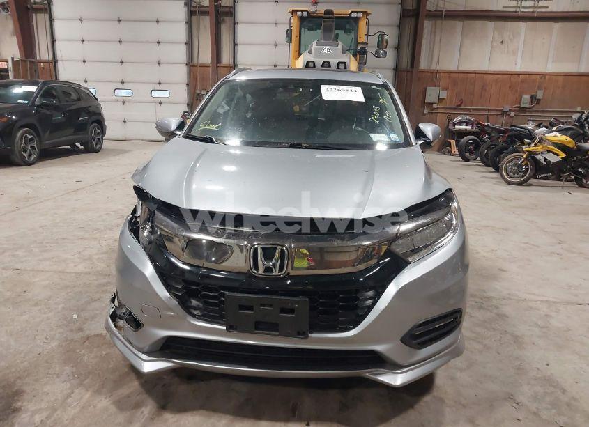 Photo 12 of 2020 Honda Hr-v AWD TOURING (VIN 3CZRU6H96LM708203)