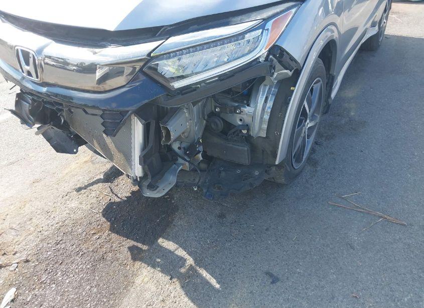 Photo 6 of 2020 Honda Hr-v AWD TOURING (VIN 3CZRU6H99LM717929)