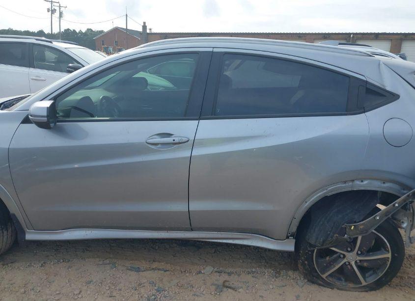 Photo 13 of 2019 Honda Hr-v TOURING (VIN 3CZRU6H9XKM701995)