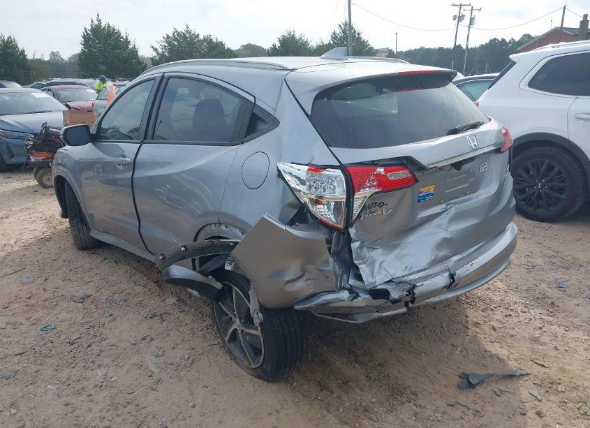 Photo 3 of 2019 Honda Hr-v TOURING (VIN 3CZRU6H9XKM701995)