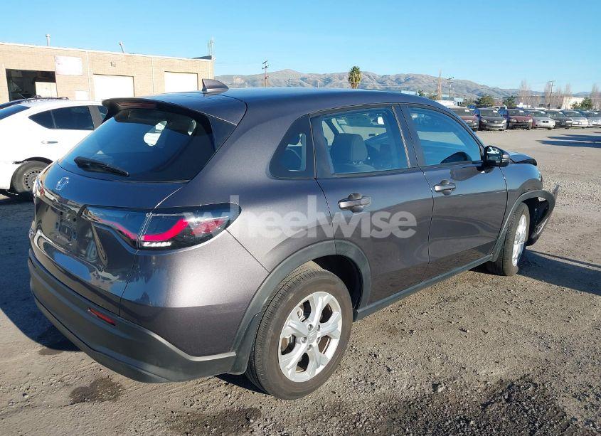 Photo 4 of 2023 Honda Hr-v 2WD LX (VIN 3CZRZ1H30PM727447)