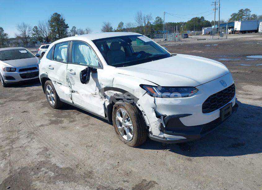 2024 Honda Hr-v 2WD LX (VIN 3CZRZ1H30RM721120) main photo