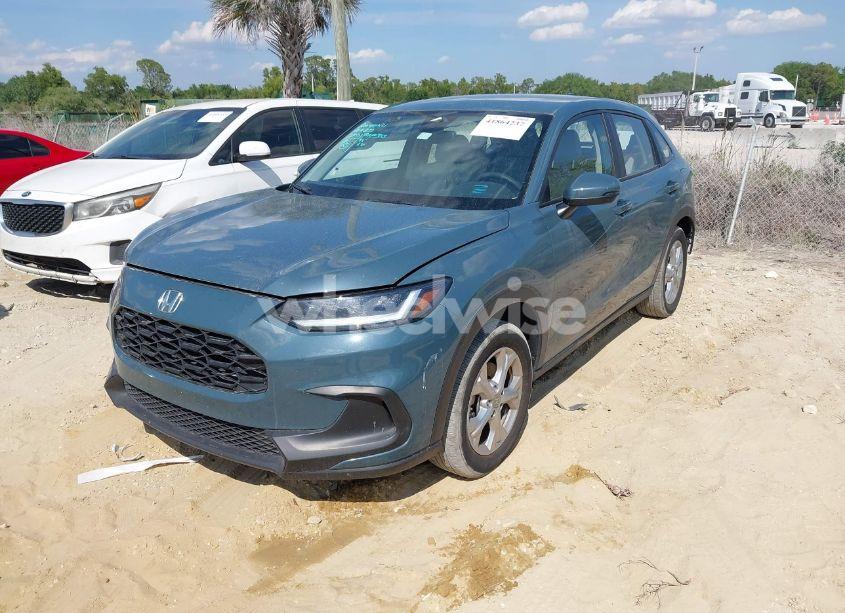 Photo 2 of 2024 Honda Hr-v 2WD LX (VIN 3CZRZ1H30RM750097)