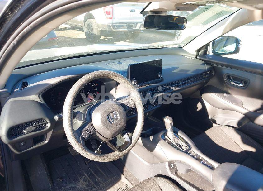 Photo 13 of 2023 Honda Hr-v 2WD LX (VIN 3CZRZ1H31PM703061)