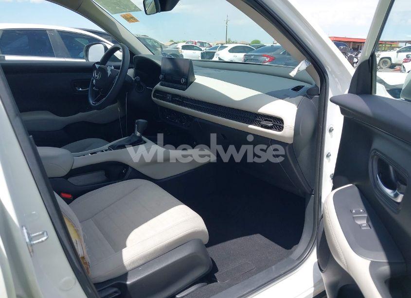 Photo 5 of 2023 Honda Hr-v 2WD LX (VIN 3CZRZ1H31PM706638)