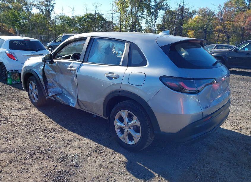 Photo 3 of 2024 Honda Hr-v 2WD LX (VIN 3CZRZ1H31RM713060)