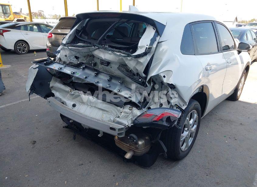 Photo 4 of 2024 Honda Hr-v 2WD LX (VIN 3CZRZ1H31RM720266)