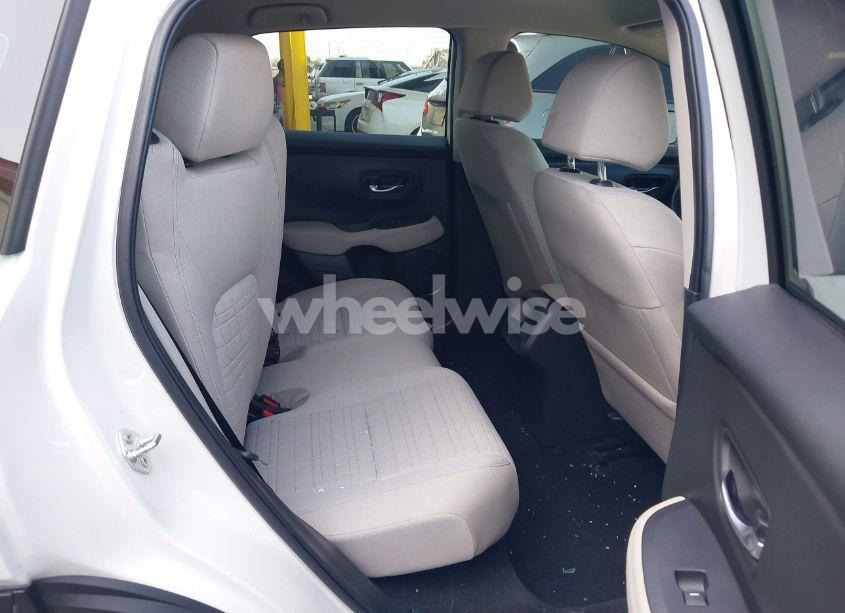 Photo 8 of 2024 Honda Hr-v 2WD LX (VIN 3CZRZ1H31RM720266)