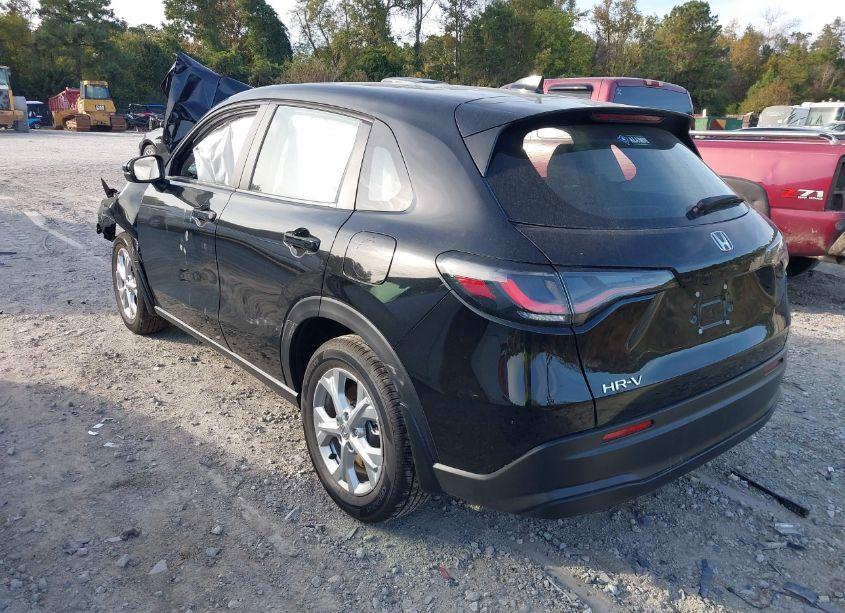 Photo 3 of 2024 Honda Hr-v LX (VIN 3CZRZ1H31RM756796)