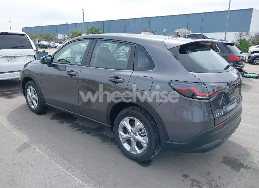 Photo 3 of 2025 Honda Hr-v 2WD LX (VIN 3CZRZ1H31SM717311)