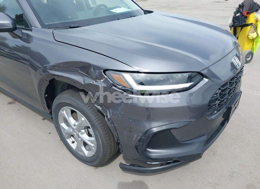 Photo 6 of 2025 Honda Hr-v 2WD LX (VIN 3CZRZ1H31SM717311)