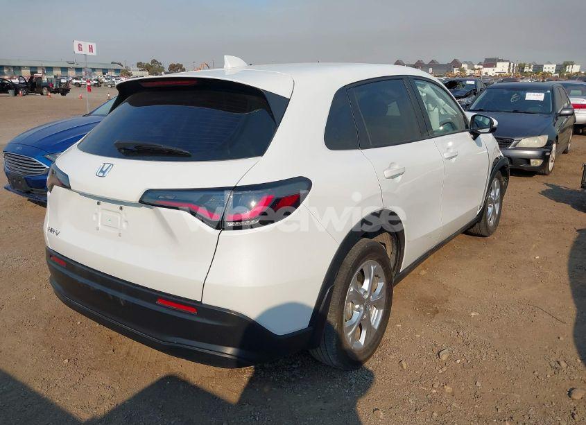 Photo 4 of 2023 Honda Hr-v 2WD LX (VIN 3CZRZ1H32PM715185)