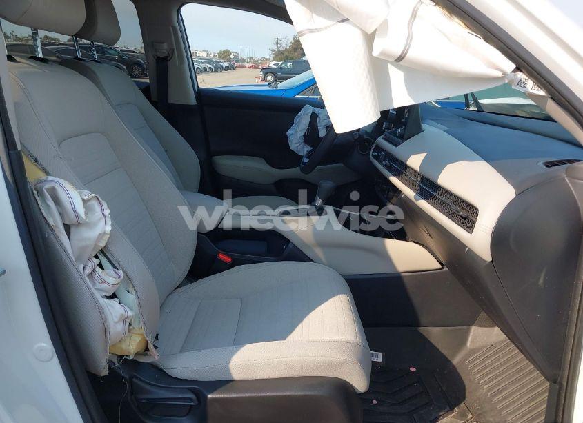 Photo 5 of 2023 Honda Hr-v 2WD LX (VIN 3CZRZ1H32PM715185)