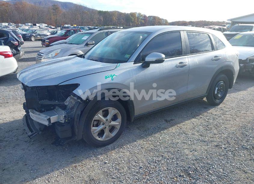 Photo 2 of 2023 Honda Hr-v 2WD LX (VIN 3CZRZ1H32PM724002)