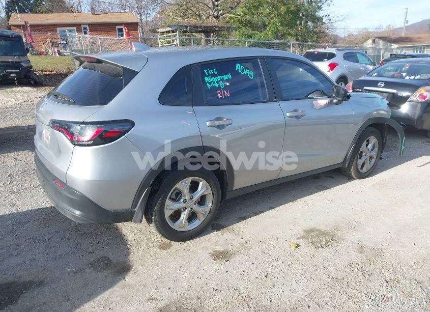 Photo 4 of 2023 Honda Hr-v 2WD LX (VIN 3CZRZ1H32PM724002)