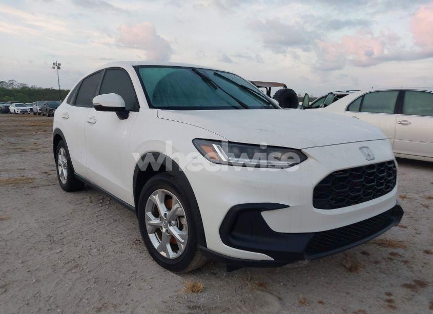 2024 Honda Hr-v 2WD LX (VIN 3CZRZ1H32RM747895) main photo