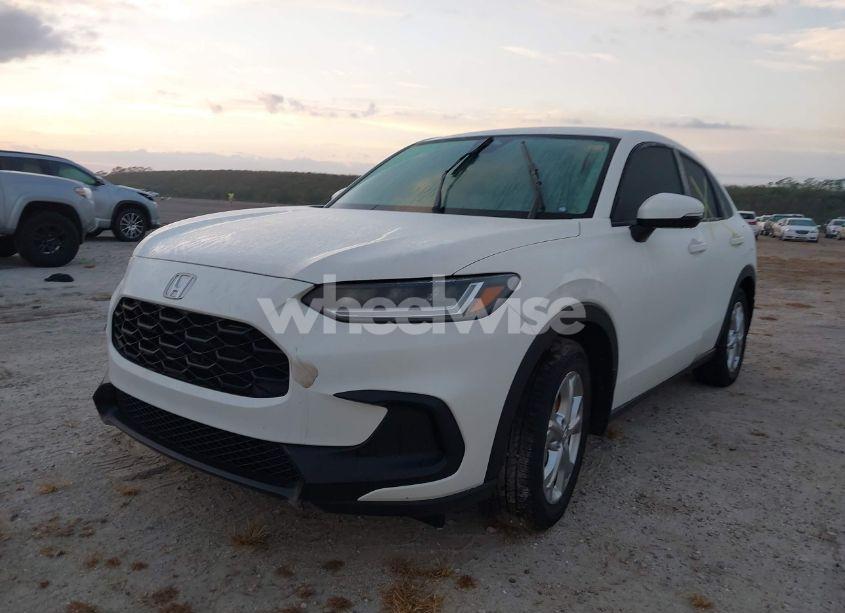 Photo 2 of 2024 Honda Hr-v 2WD LX (VIN 3CZRZ1H32RM747895)