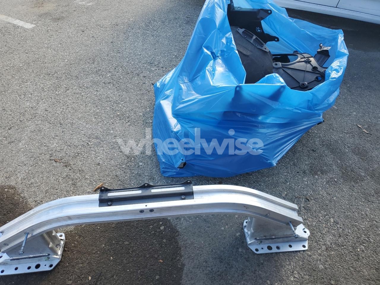 Photo 13 of 2025 HONDA HR-V LX (VIN 3CZRZ1H32SM729421)