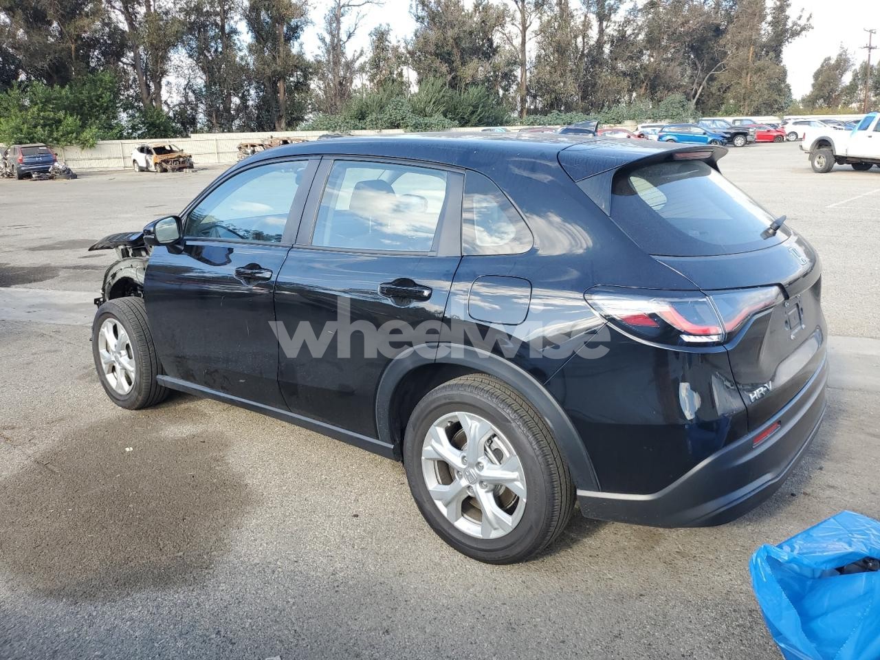 Photo 2 of 2025 HONDA HR-V LX (VIN 3CZRZ1H32SM729421)