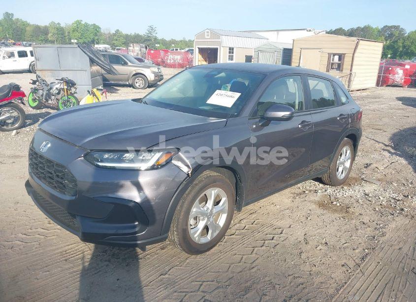 Photo 2 of 2025 Honda Hr-v 2WD LX (VIN 3CZRZ1H32SM734439)
