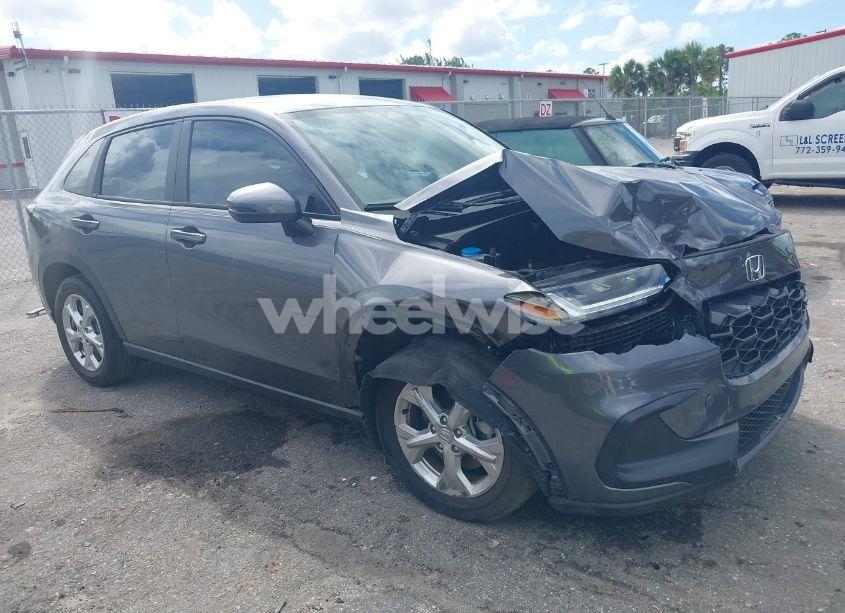 2024 Honda Hr-v 2WD LX (VIN 3CZRZ1H33RM731267) main photo