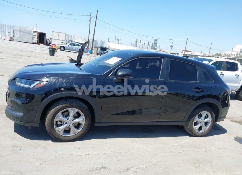 Photo 14 of 2024 Honda Hr-v 2WD LX (VIN 3CZRZ1H33RM735318)