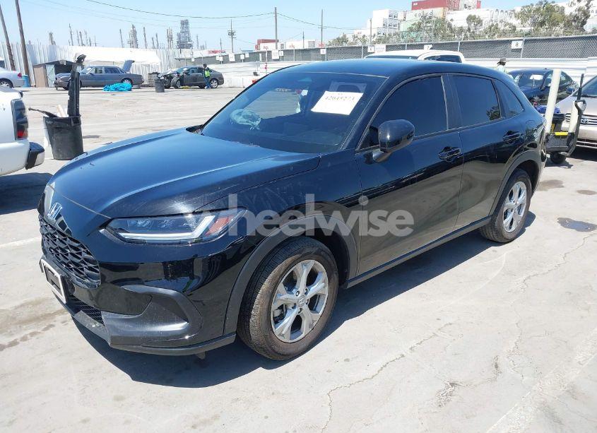 Photo 2 of 2024 Honda Hr-v 2WD LX (VIN 3CZRZ1H33RM735318)