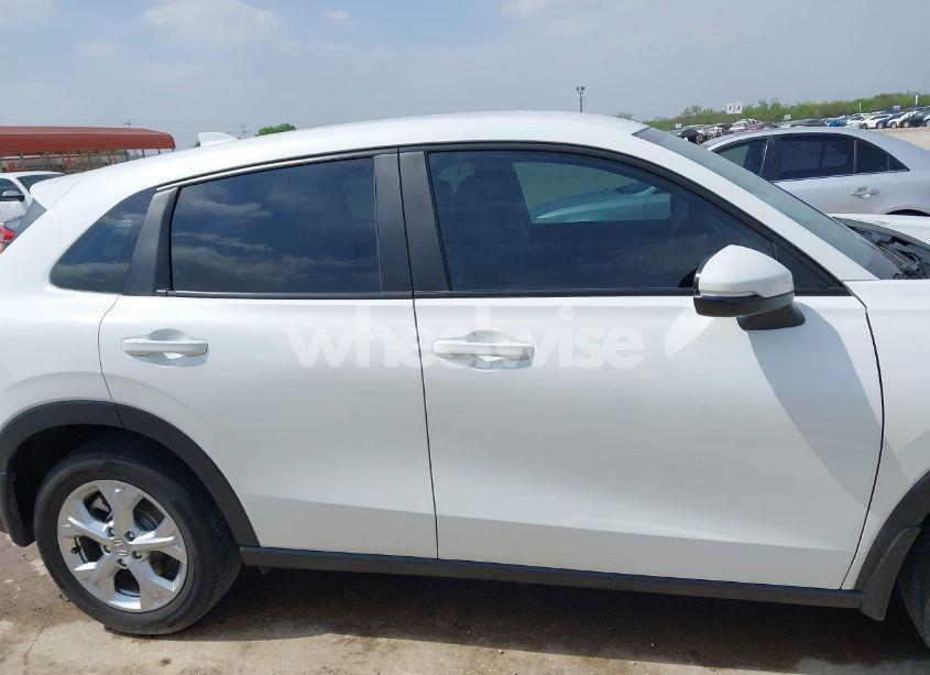 Photo 14 of 2023 Honda Hr-v 2WD LX (VIN 3CZRZ1H34PM716838)