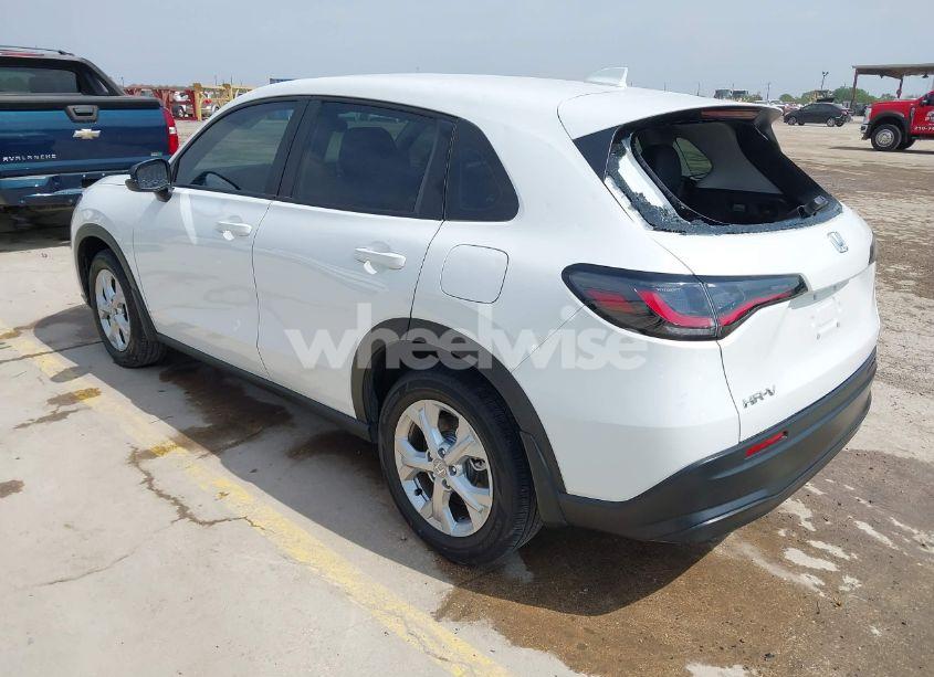 Photo 3 of 2023 Honda Hr-v 2WD LX (VIN 3CZRZ1H34PM716838)