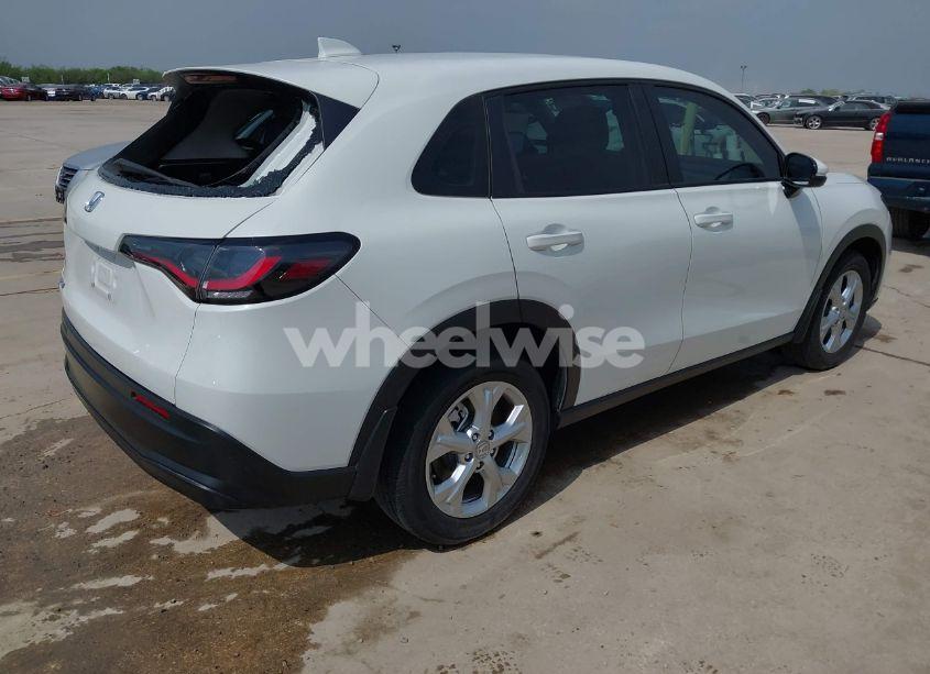 Photo 4 of 2023 Honda Hr-v 2WD LX (VIN 3CZRZ1H34PM716838)