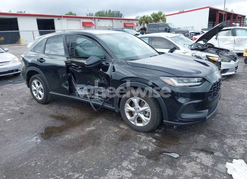 2024 Honda Hr-v 2WD LX (VIN 3CZRZ1H34RM711402) main photo