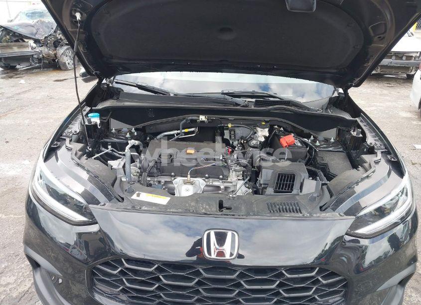 Photo 10 of 2024 Honda Hr-v 2WD LX (VIN 3CZRZ1H34RM711402)