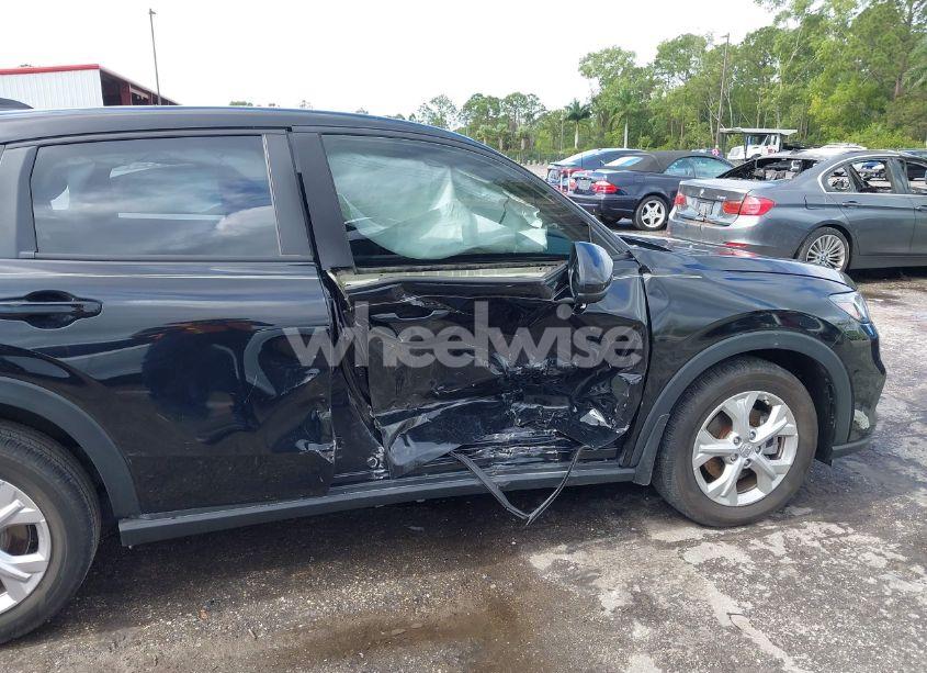 Photo 6 of 2024 Honda Hr-v 2WD LX (VIN 3CZRZ1H34RM711402)