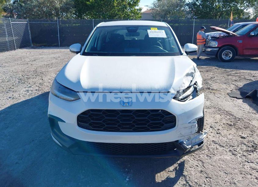 Photo 12 of 2024 Honda Hr-v 2WD LX (VIN 3CZRZ1H34RM738650)