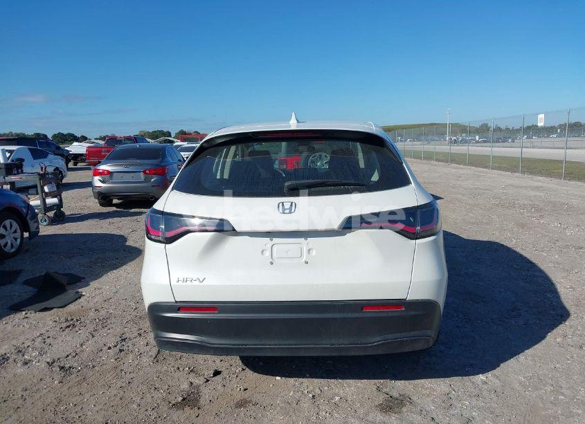 Photo 16 of 2024 Honda Hr-v 2WD LX (VIN 3CZRZ1H34RM738650)