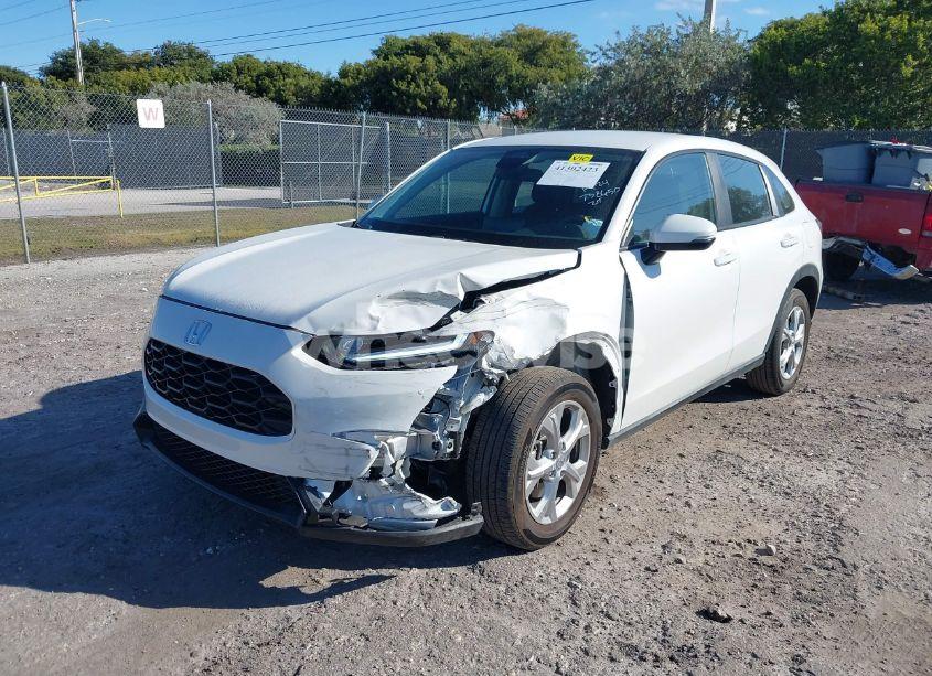 Photo 6 of 2024 Honda Hr-v 2WD LX (VIN 3CZRZ1H34RM738650)