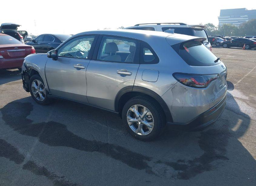 Photo 3 of 2024 Honda Hr-v 2WD LX (VIN 3CZRZ1H34RM738907)