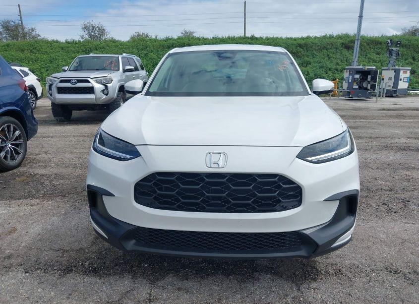 Photo 6 of 2024 Honda Hr-v 2WD LX (VIN 3CZRZ1H34RM762284)