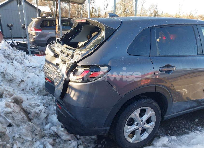 Photo 17 of 2023 Honda Hr-v 2WD LX (VIN 3CZRZ1H35PM727430)