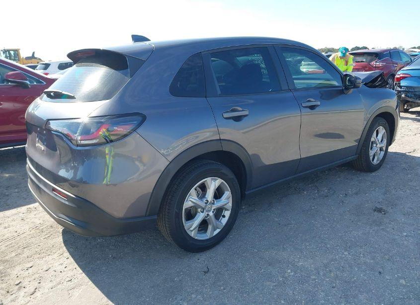 Photo 4 of 2023 Honda Hr-v 2WD LX (VIN 3CZRZ1H36PM706084)