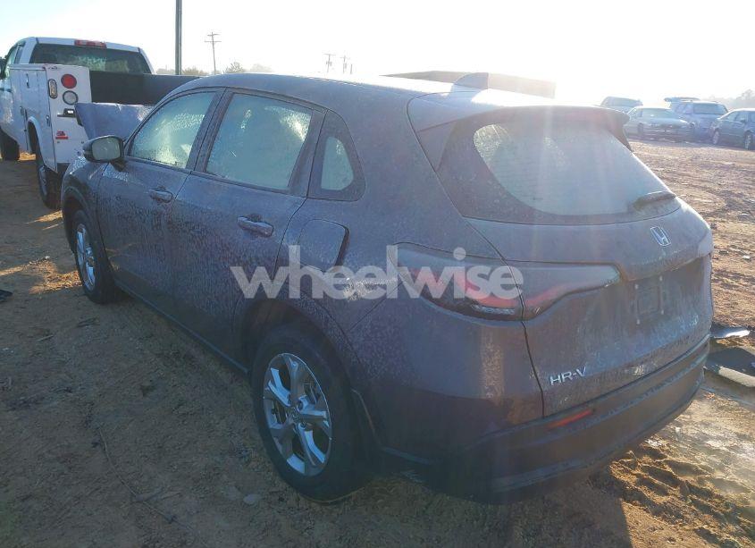 Photo 3 of 2023 Honda Hr-v 2WD LX (VIN 3CZRZ1H36PM729929)