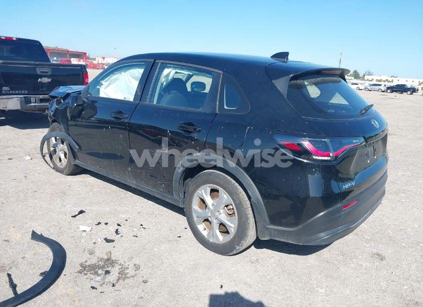 Photo 3 of 2023 Honda Hr-v 2WD LX (VIN 3CZRZ1H36PM739330)