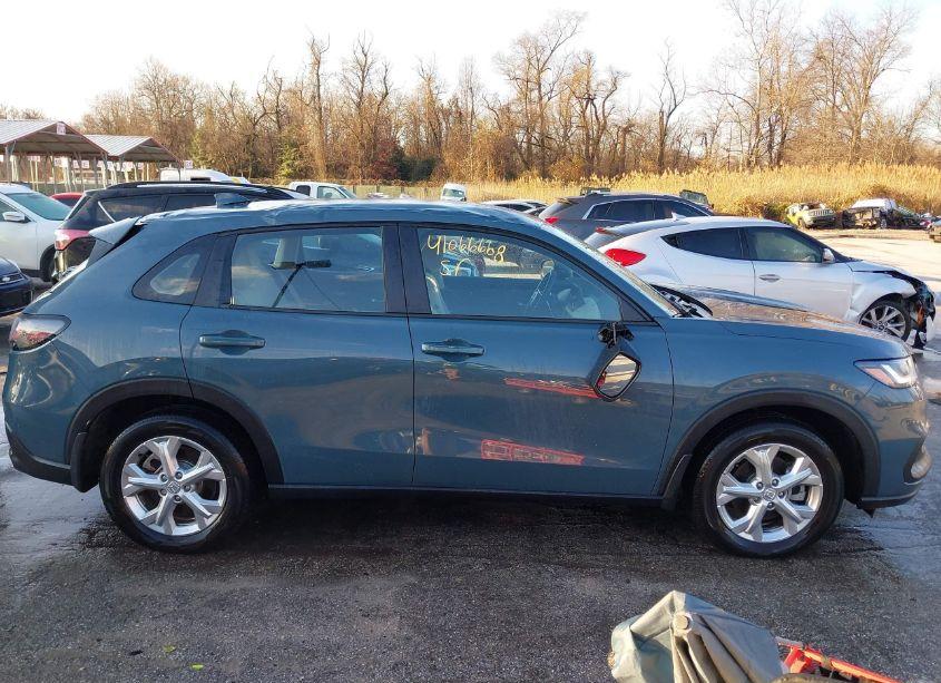 Photo 13 of 2023 Honda Hr-v 2WD LX (VIN 3CZRZ1H36PM740509)