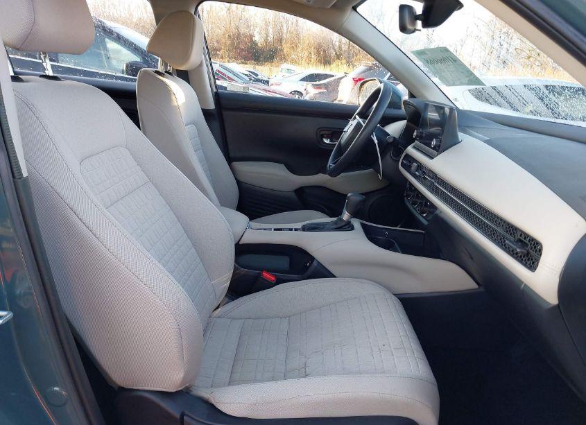 Photo 5 of 2023 Honda Hr-v 2WD LX (VIN 3CZRZ1H36PM740509)