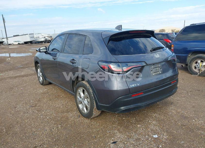 Photo 3 of 2023 Honda Hr-v 2WD LX (VIN 3CZRZ1H36PM742566)