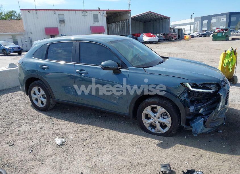 Photo 13 of 2024 Honda Hr-v 2WD LX (VIN 3CZRZ1H36RM710798)