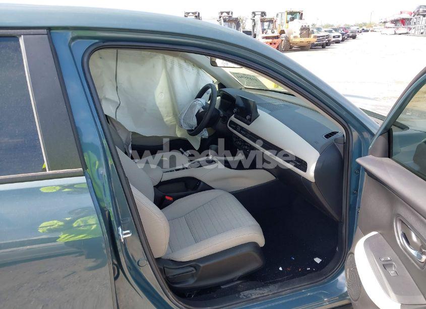 Photo 5 of 2024 Honda Hr-v 2WD LX (VIN 3CZRZ1H36RM710798)