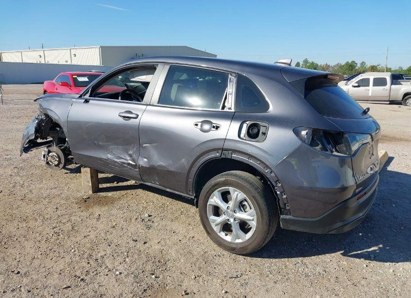 Photo 3 of 2023 Honda Hr-v 2WD LX (VIN 3CZRZ1H37PM729566)