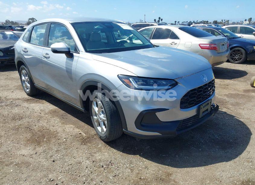 2024 Honda Hr-v 2WD LX (VIN 3CZRZ1H37RM735936) main photo