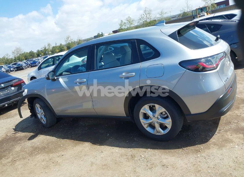 Photo 14 of 2024 Honda Hr-v 2WD LX (VIN 3CZRZ1H37RM735936)